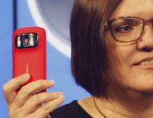هاتف جديد من نوكيا بكاميرا 41 ميجا بيكسل 
